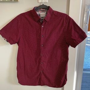 Denim & flower maroon polka dot button down